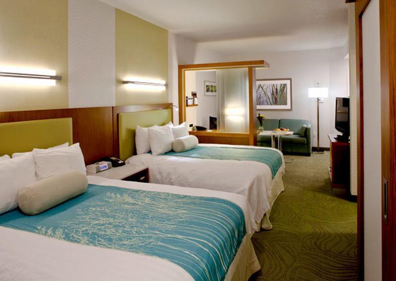 สปริงฮิลล์ สวีท ฮันต์สวิลล์ ดาวน์ทาวน์ Hotel ภายนอก รูปภาพ